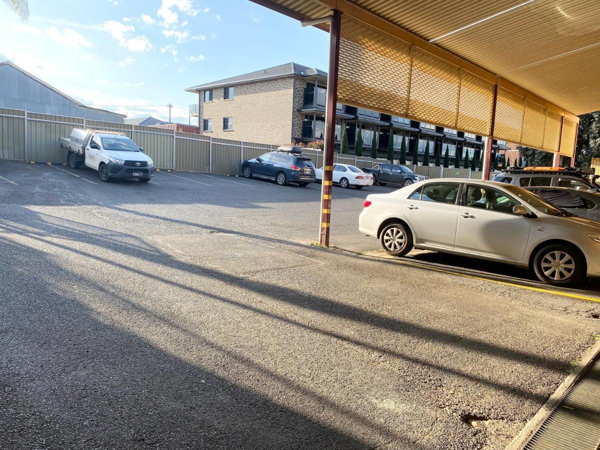Tallarook Motor Inn Dubbo Kültér fotó