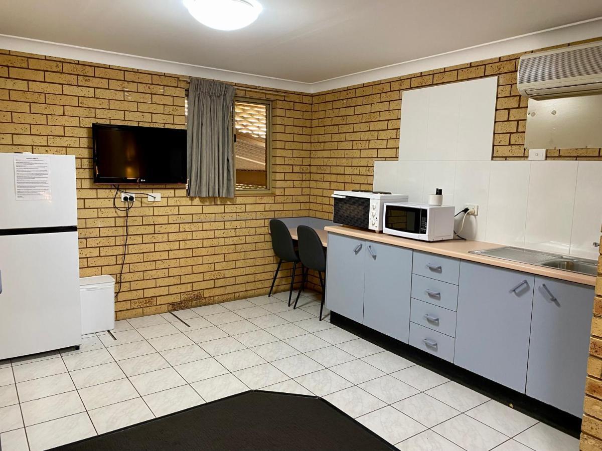 Tallarook Motor Inn Dubbo Kültér fotó