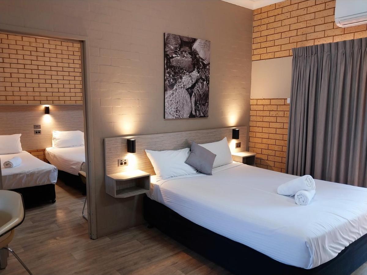Tallarook Motor Inn Dubbo Kültér fotó